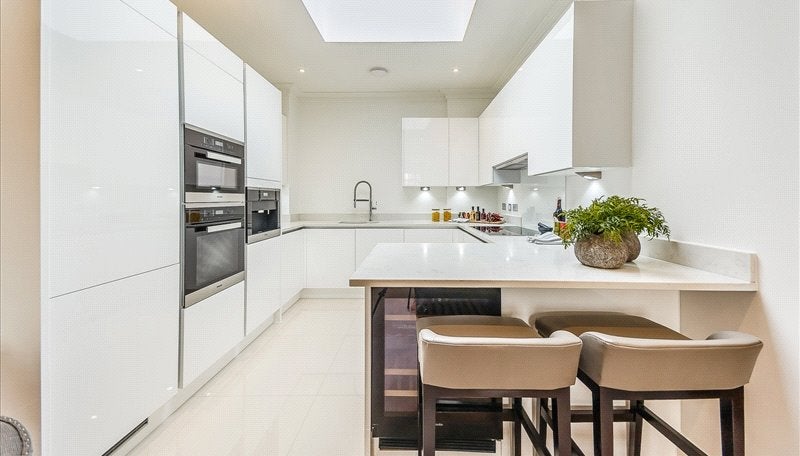Flat Rainville Road in Greater London