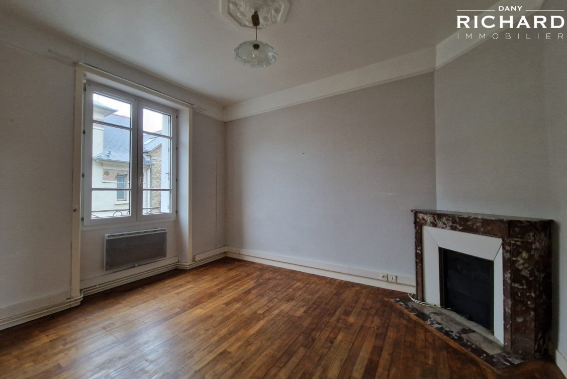 Flat Rue Noël du Fail in Rennes