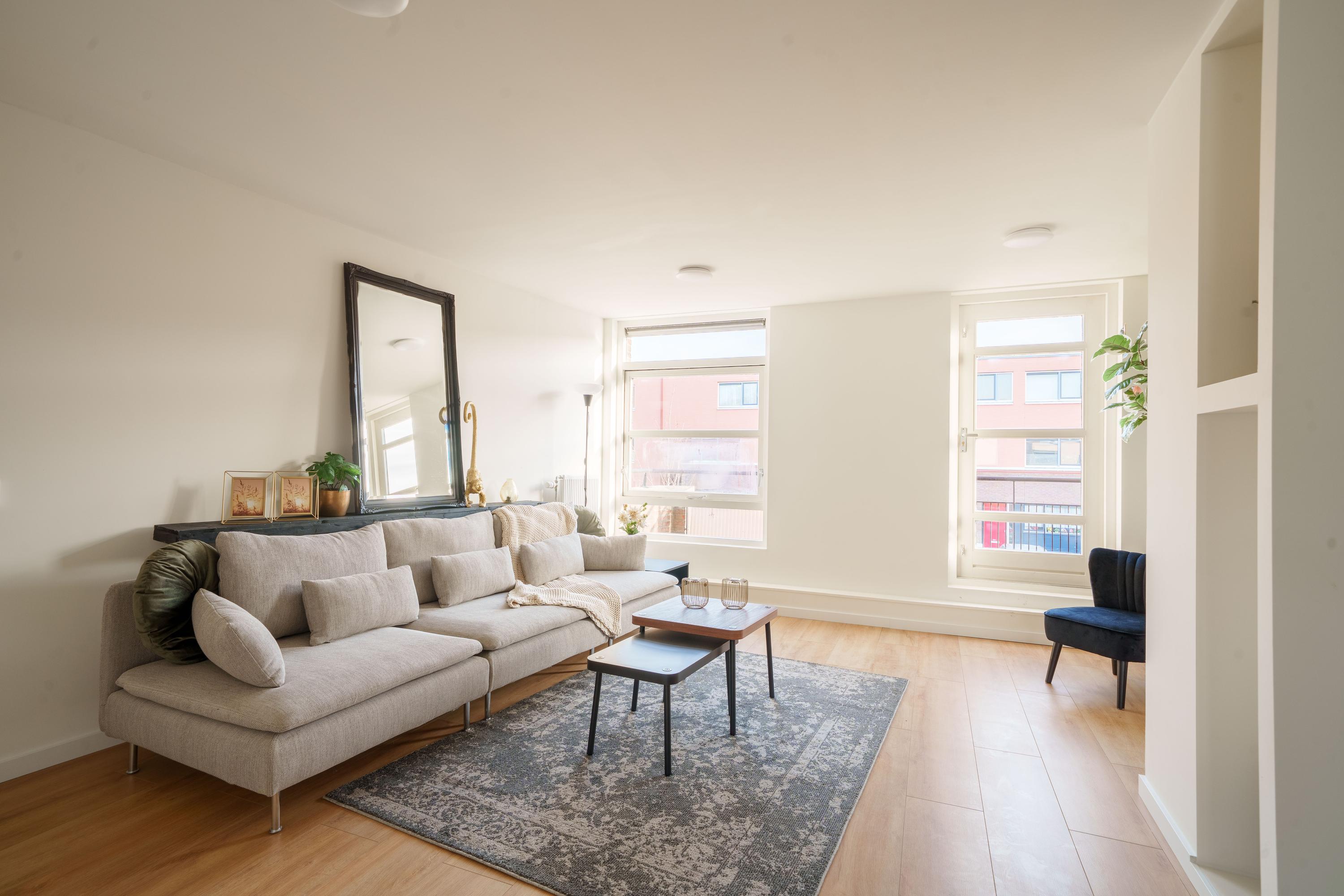Appartement te koop: Mintplantsoen 60, Almere