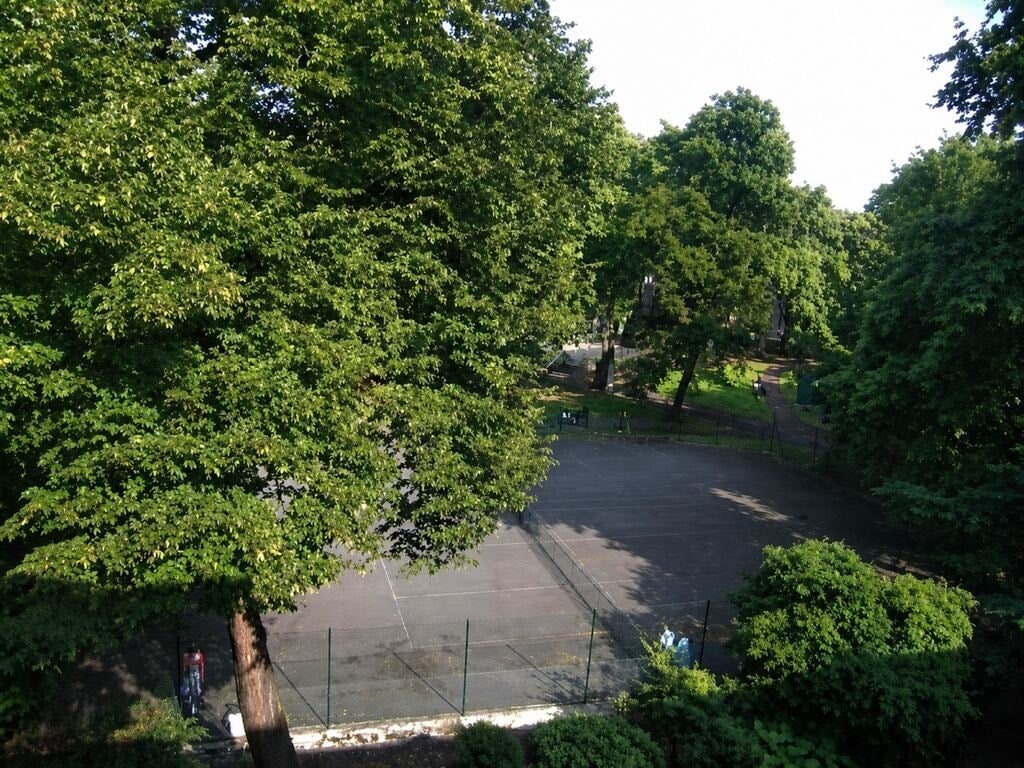 Flat Cartwright Gardens in Greater London