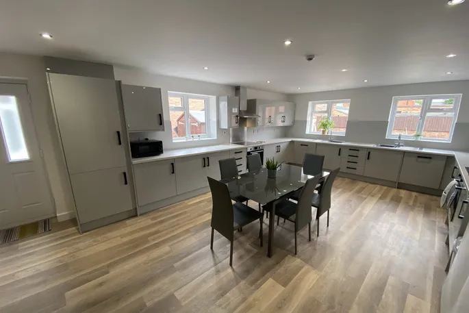 Room Regent Street in Broxtowe