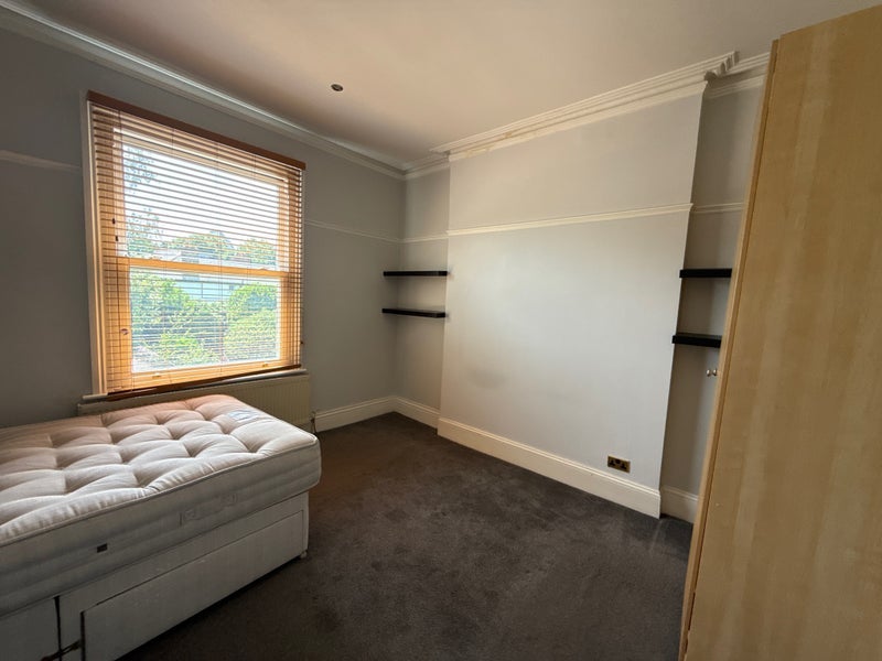 Flat Castlebar Road in Greater London