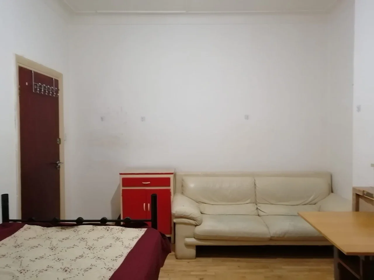 Room Beresford Road in Greater London