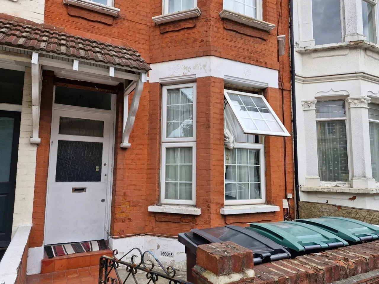 Room Beresford Road in Greater London