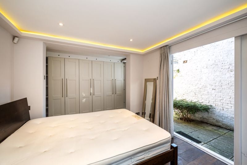 Flat Goldhurst Terrace in Greater London