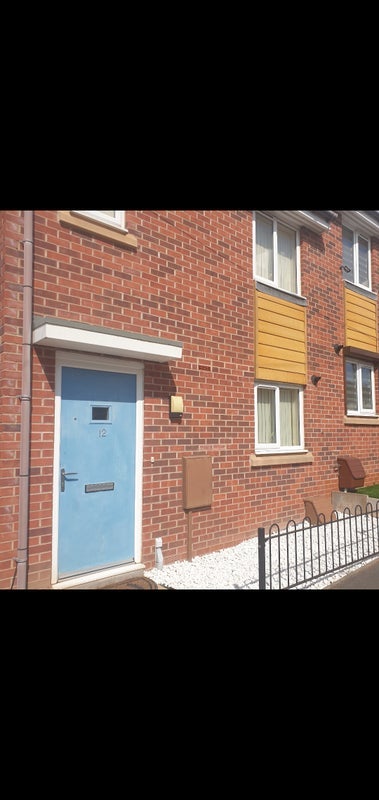 Room Lapworth Road in Coventry
