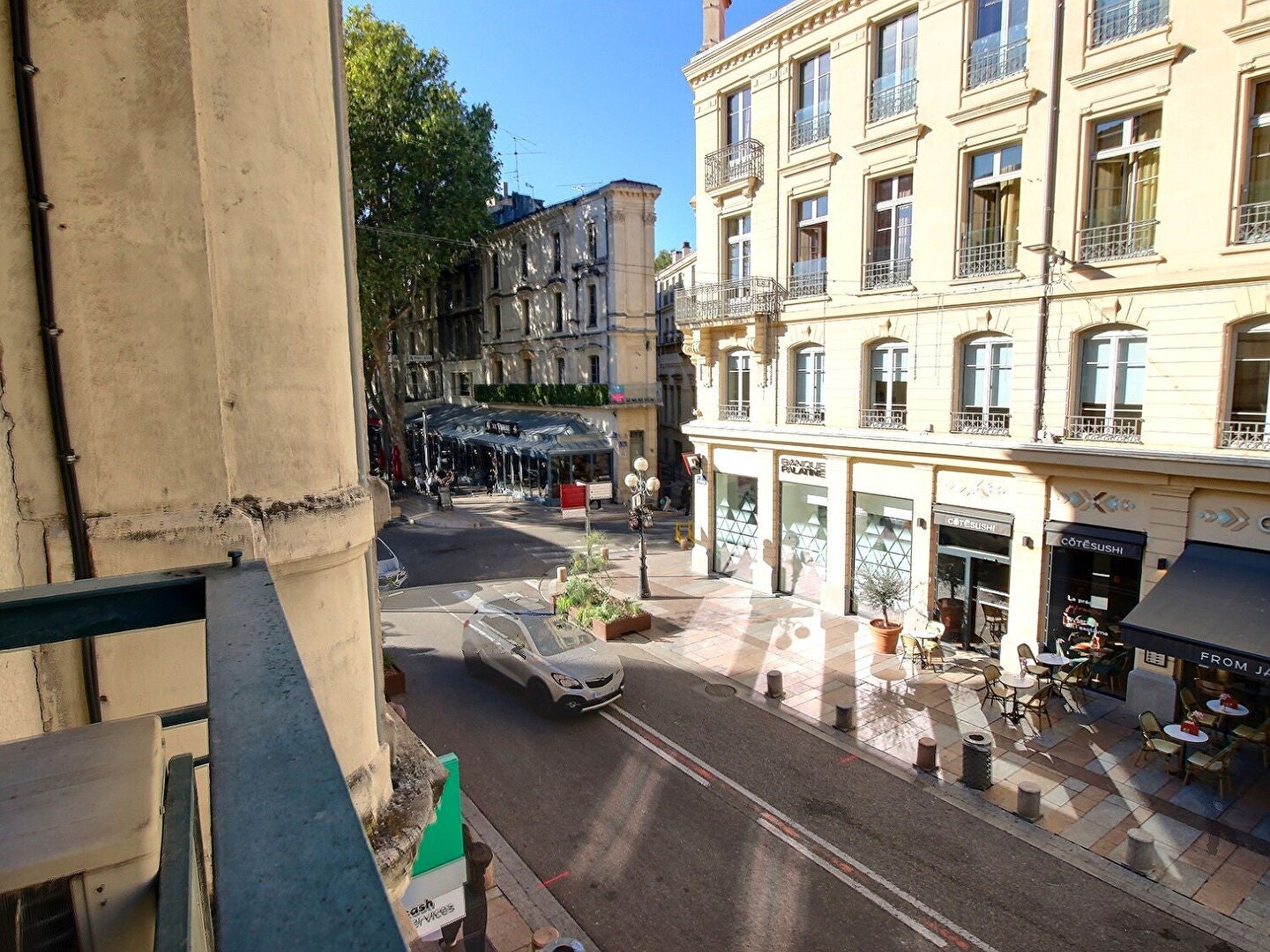 Flat Avenue Pierre Semard in Avignon