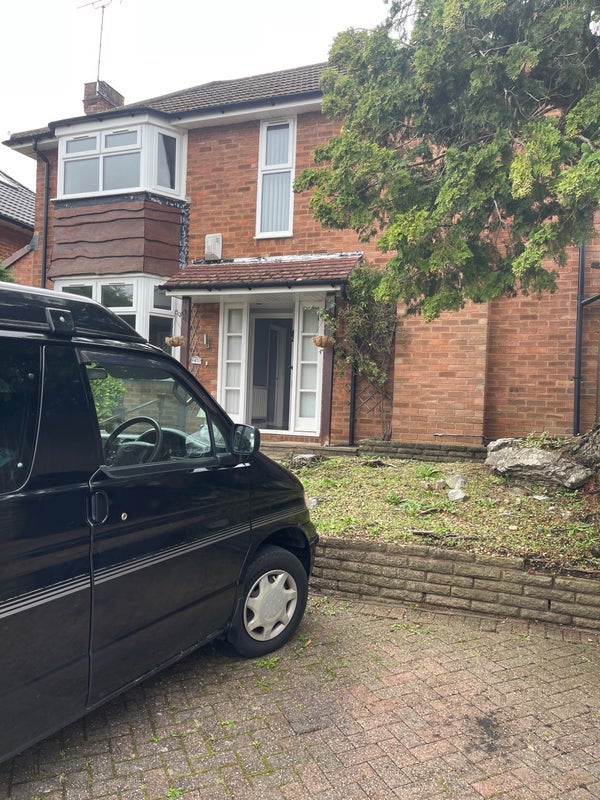 Room Dunard Road in Metropolitan Borough of Solihull