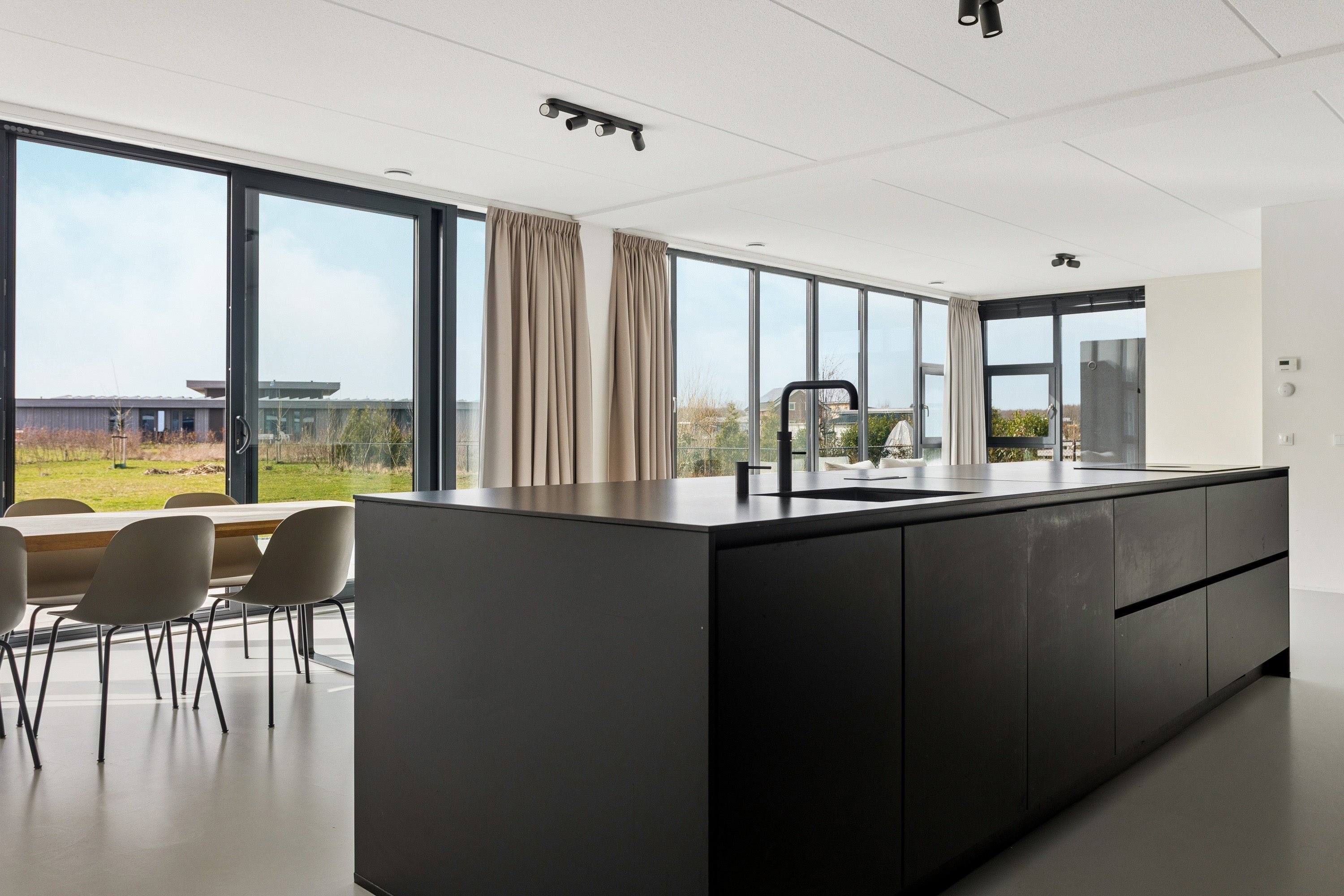 Woning te koop: Burchard de Volderstraat, Almere