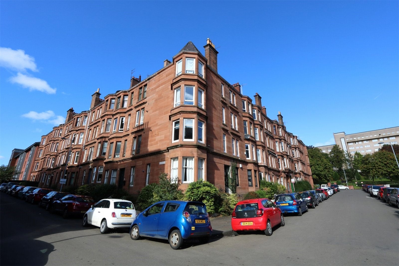 Flat Exeter Drive in Glasgow