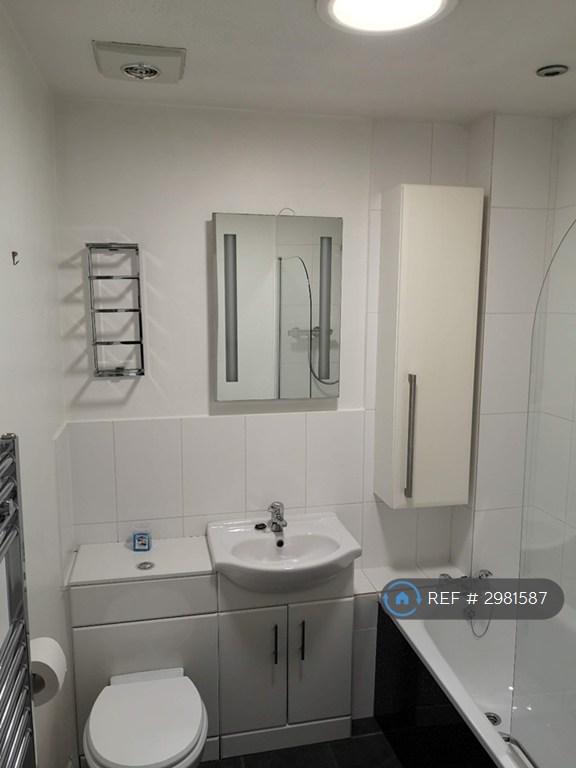 House Jefferson Close in Greater London