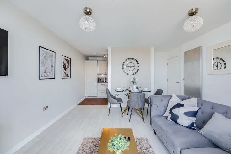 Flat Witan Gate in Milton Keynes