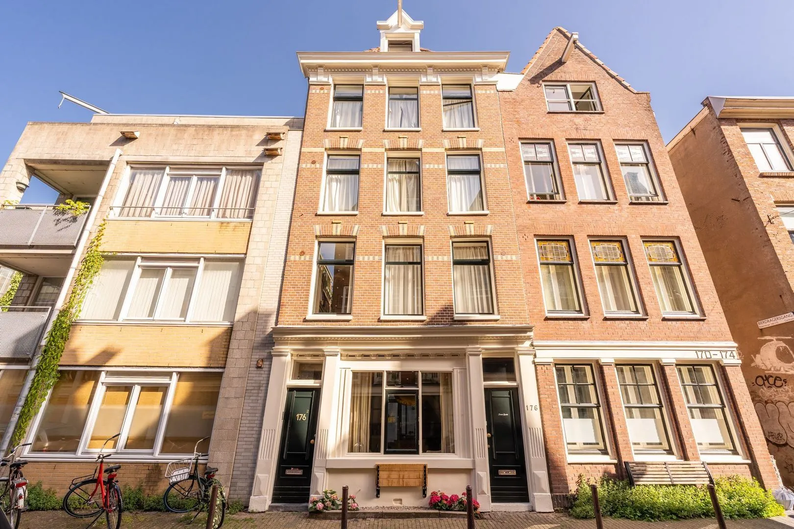 Huis Rozenstraat 1016 PA in Amsterdam