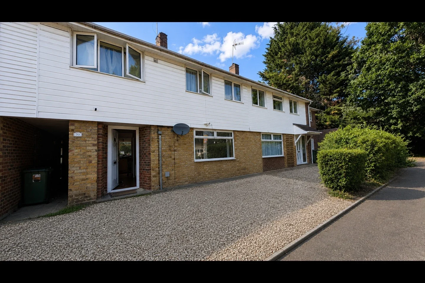 House Rectory Lane in Bracknell