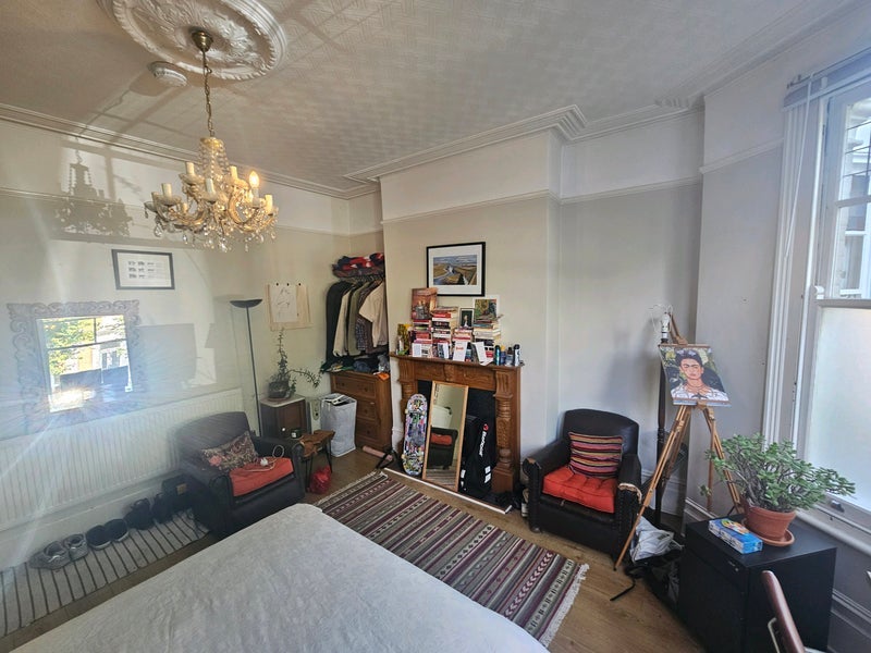 Room Newick Road in Greater London