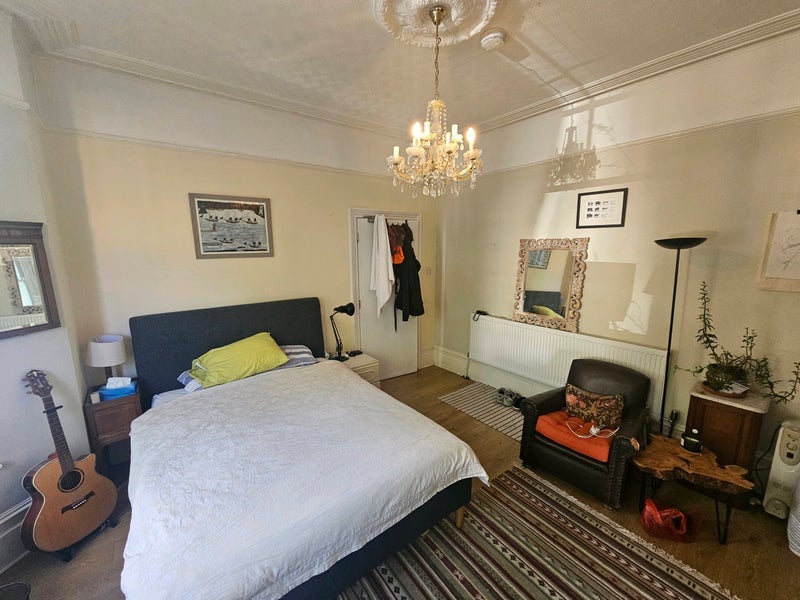 Room Newick Road in Greater London