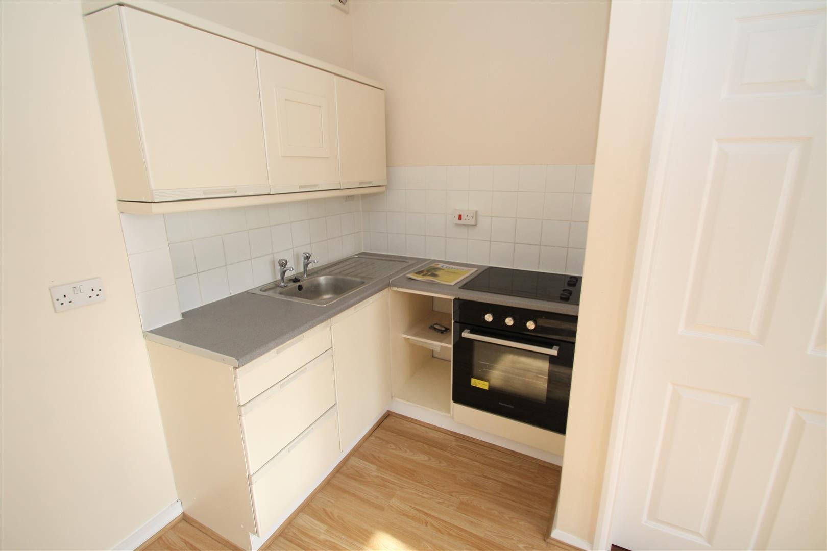 Flat Westborough Road in Southend-on-Sea