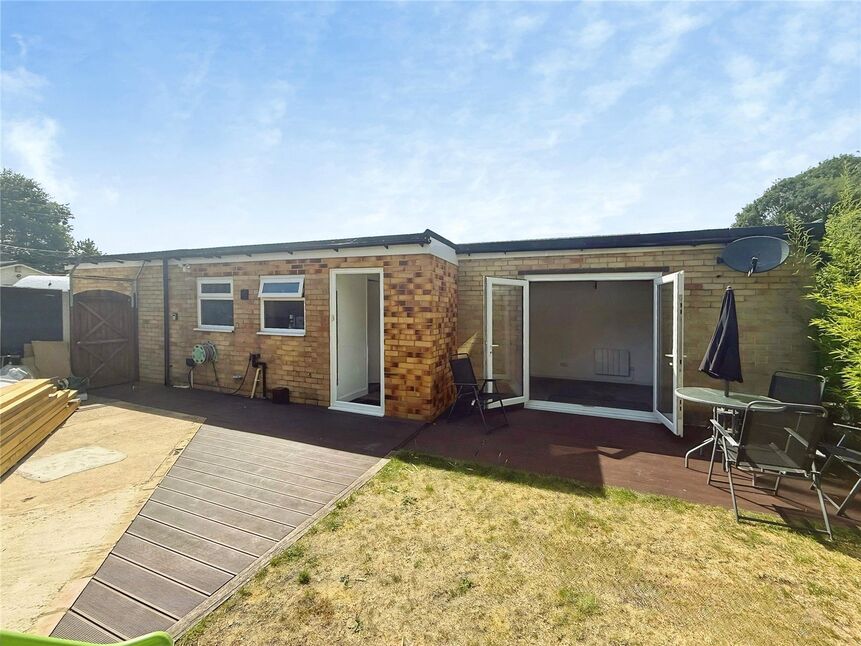 House Birch Close in Havant