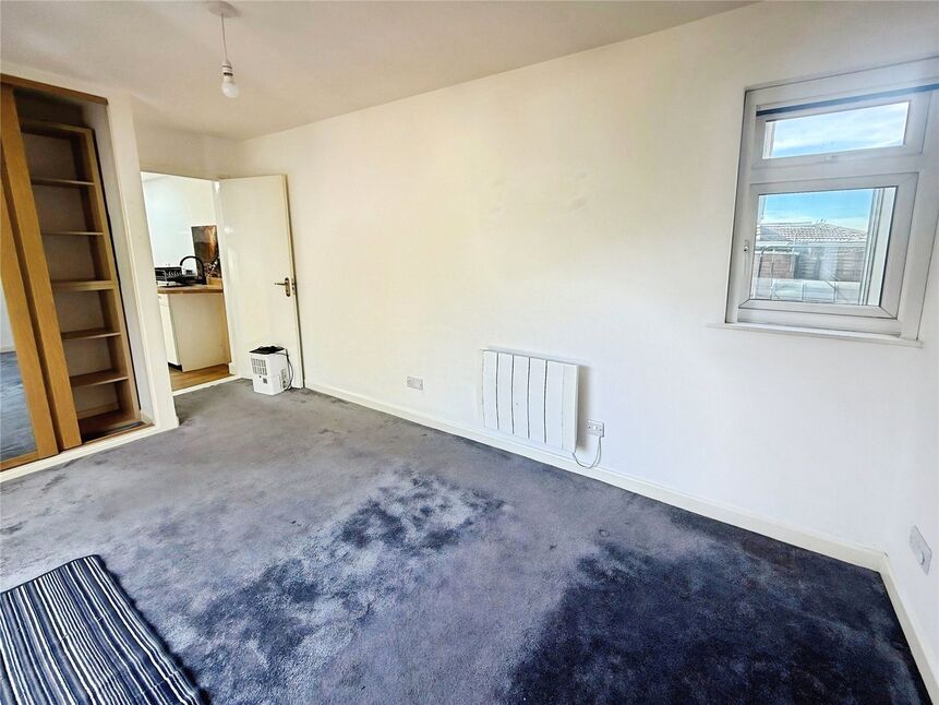 House Birch Close in Havant