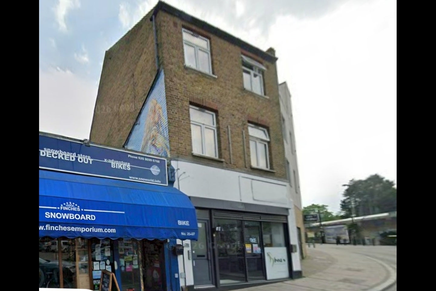 Flat Perry Vale in Greater London