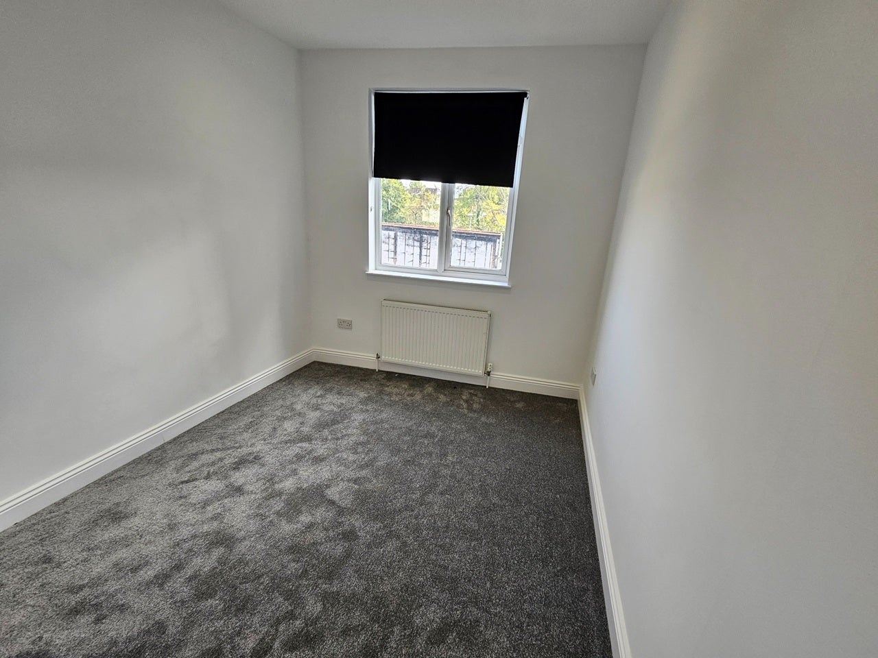 Flat Perry Vale in Greater London