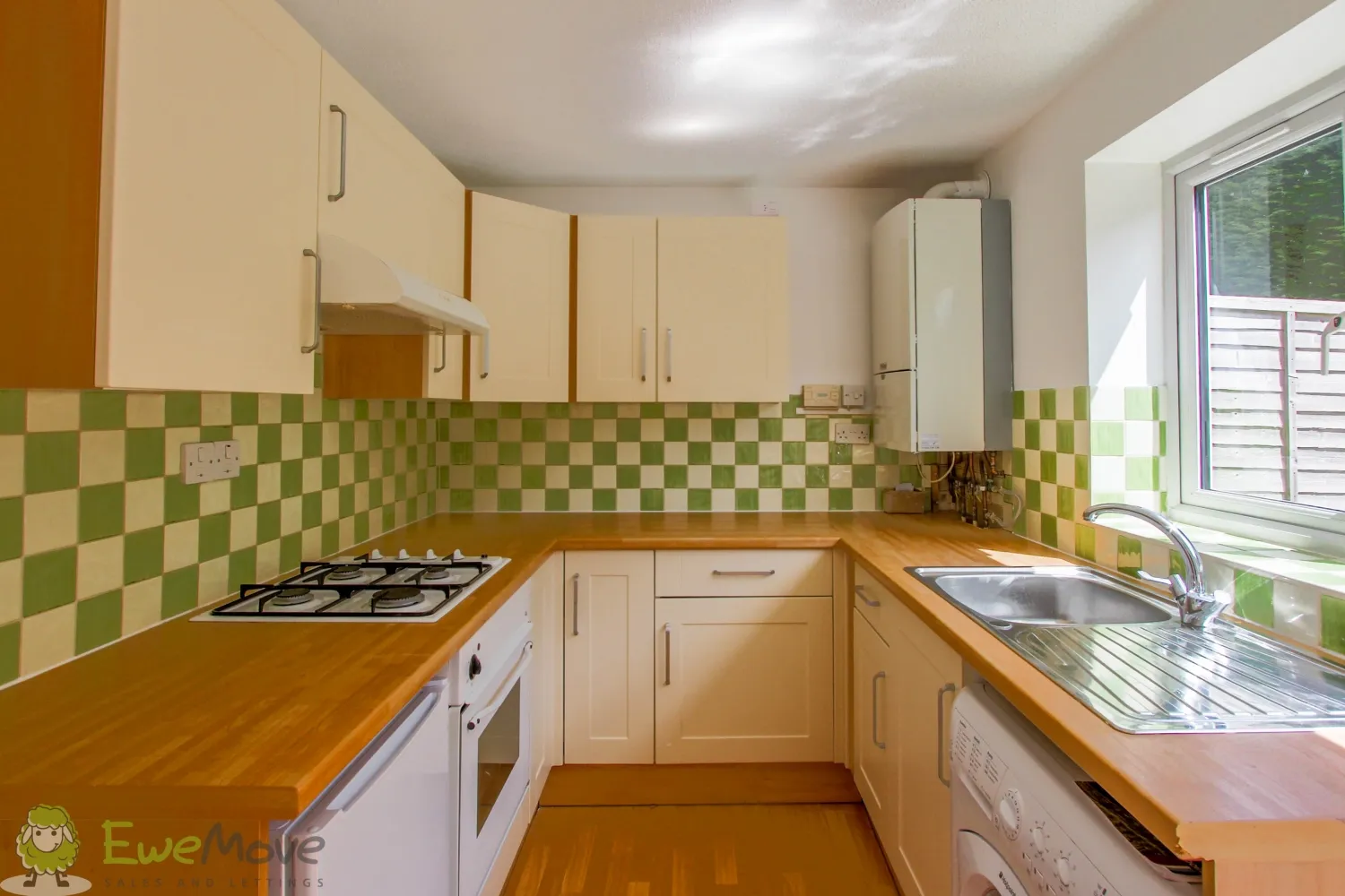 House Welwyn Mews in Cheltenham