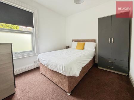 Room Clee Road in Cleethorpes