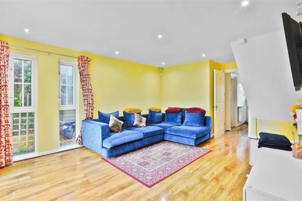 House Elizabeth Close in Greater London
