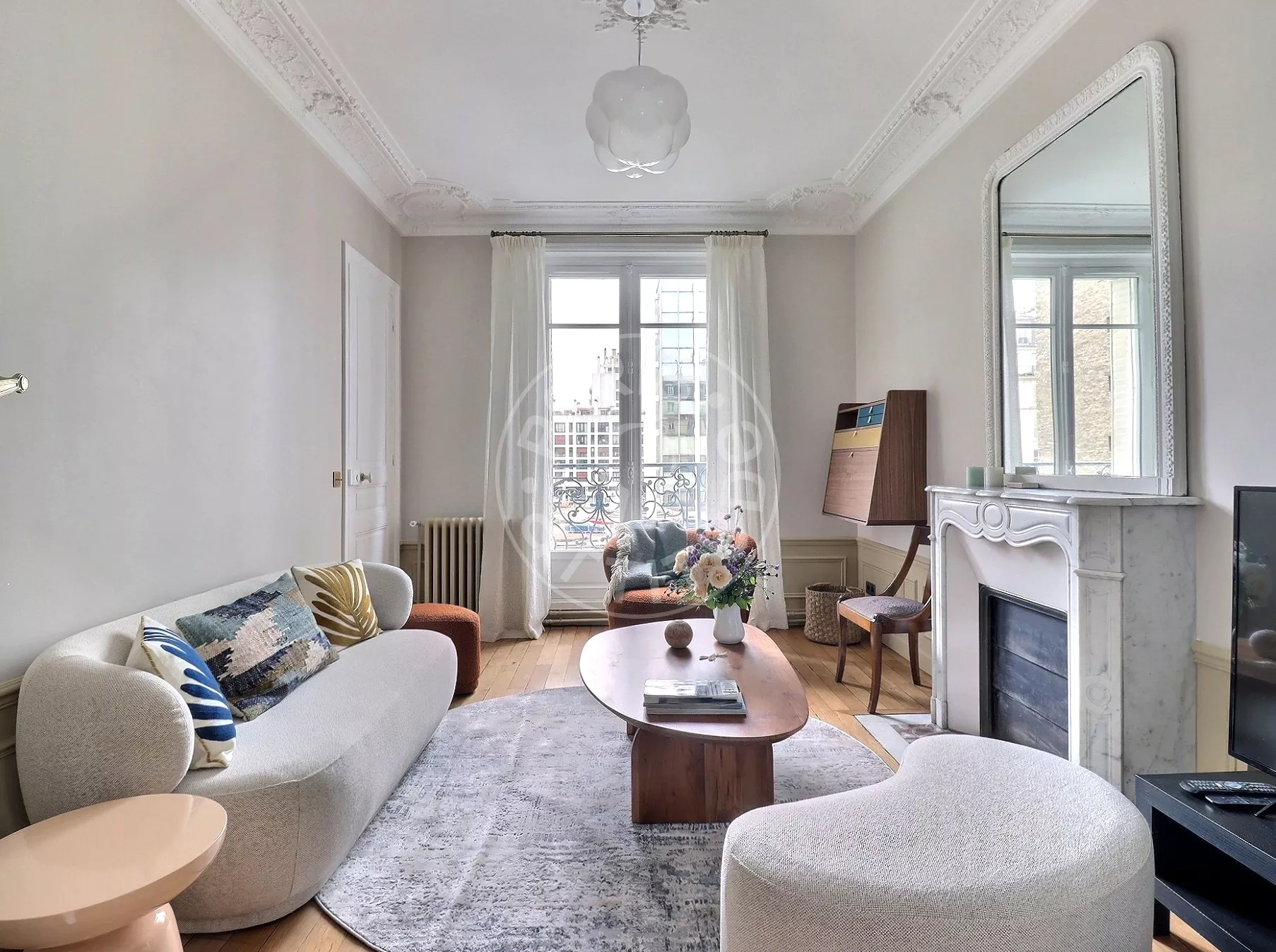 Flat Rue Jean Daudin in Paris