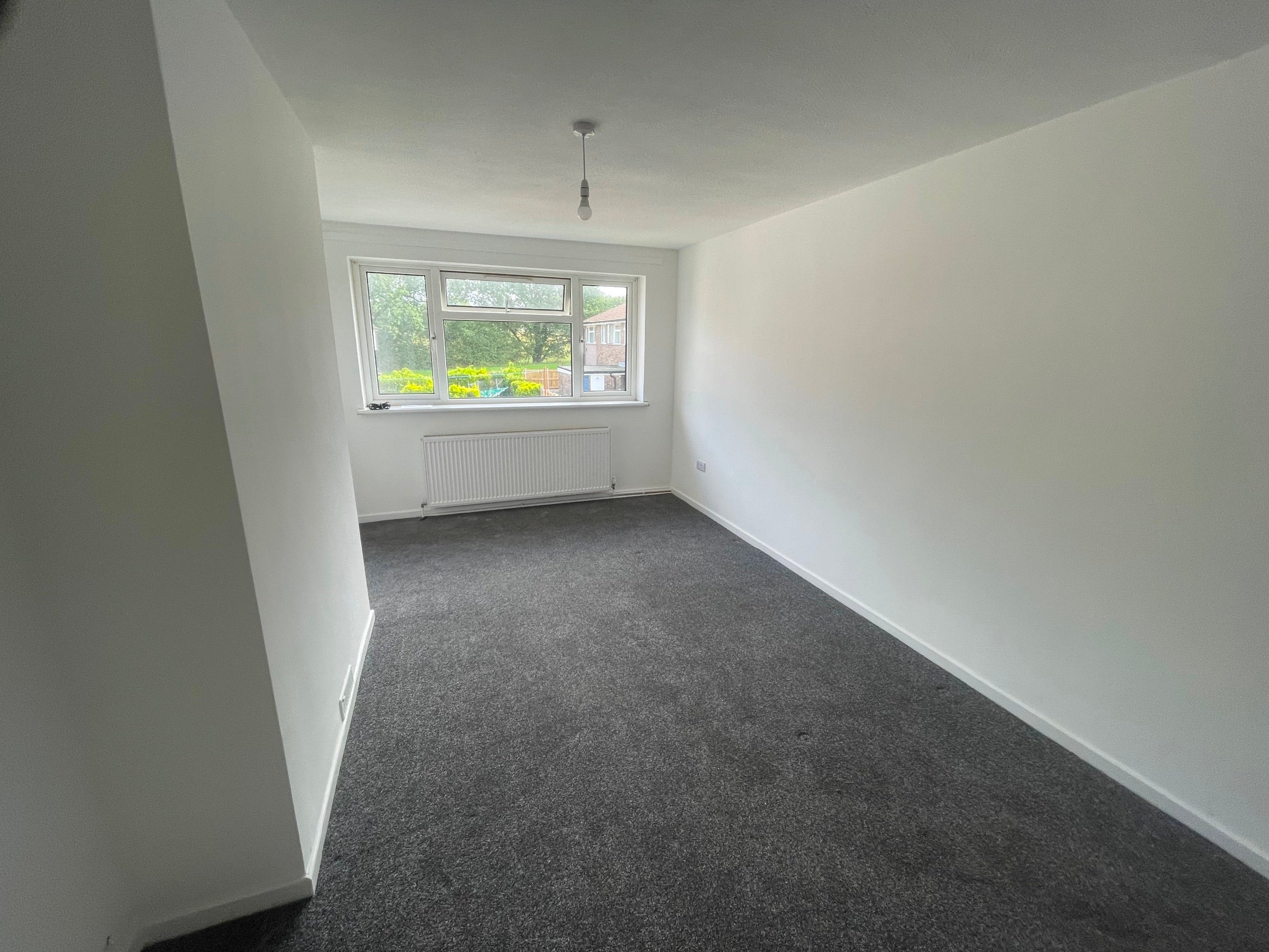 Flat Dolfain in Pen Rhos