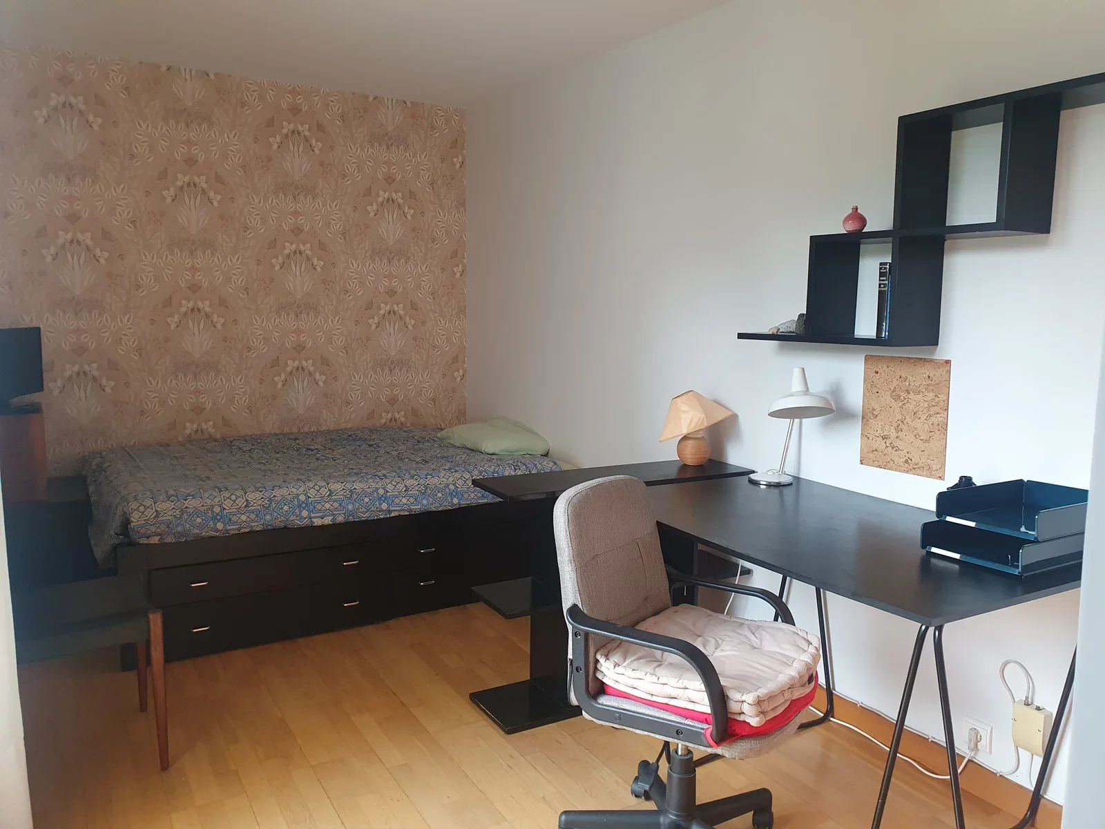 Chambre Rue du Trident à Grenoble