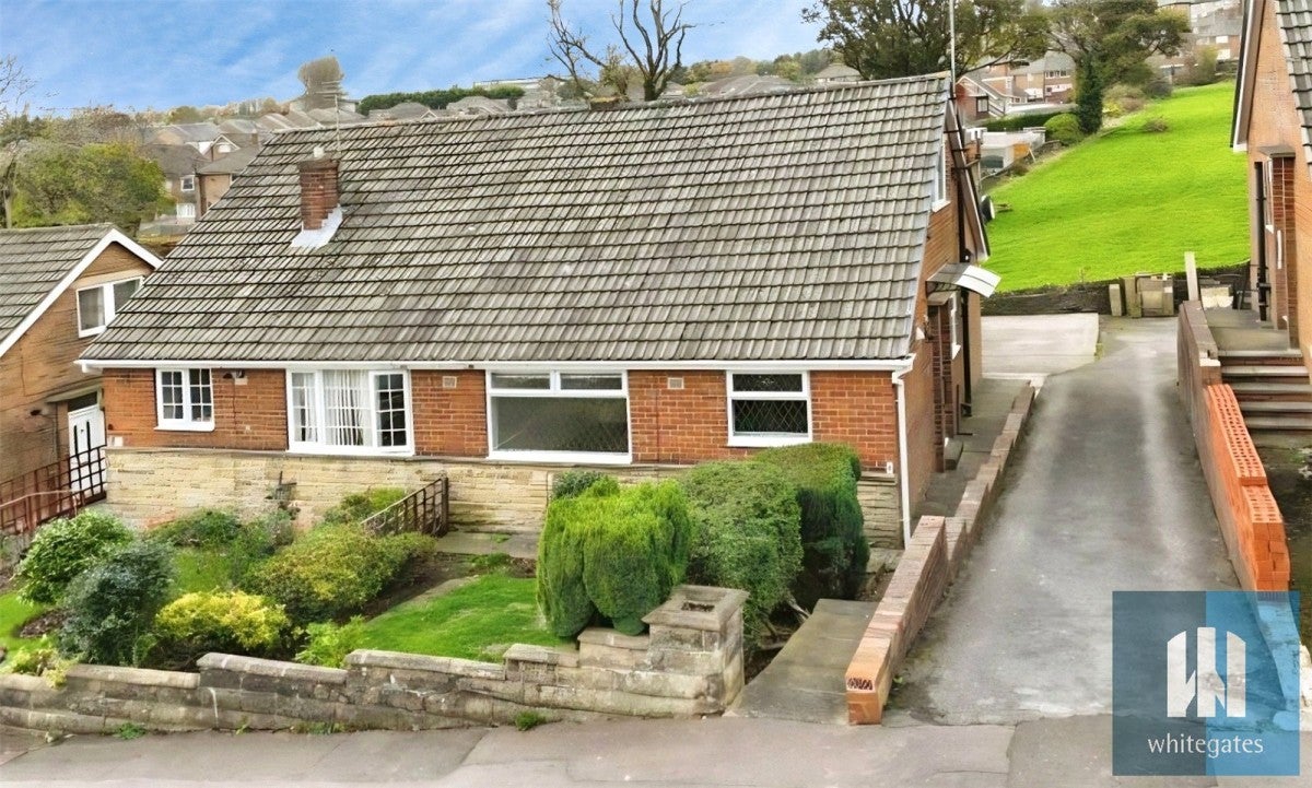House Tanyard Avenue in Kirklees
