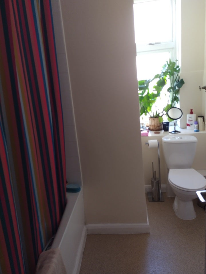 Room Ebury Bridge in City of Westminster