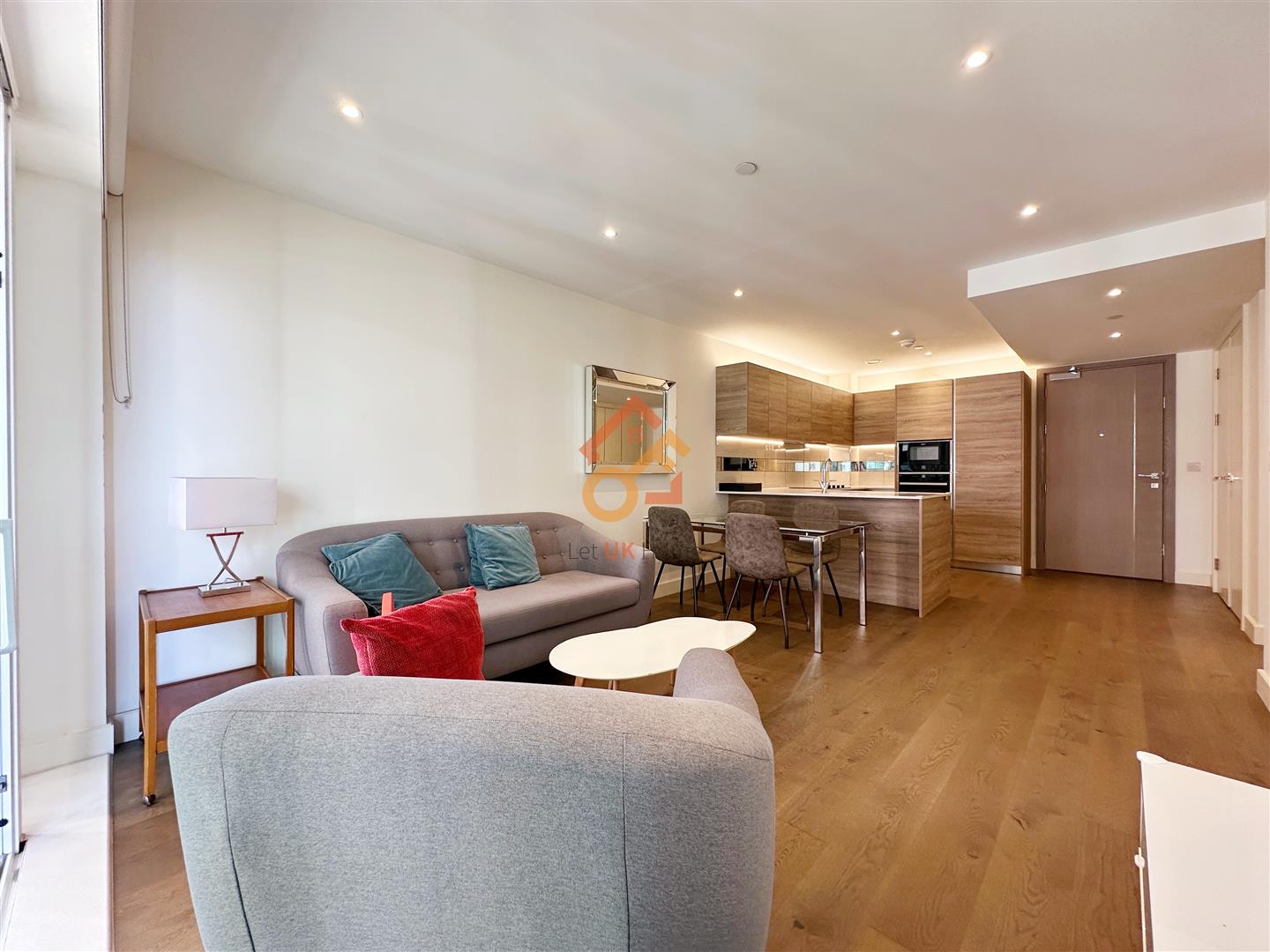 Flat Duke of Wellington Avenue in Greater London