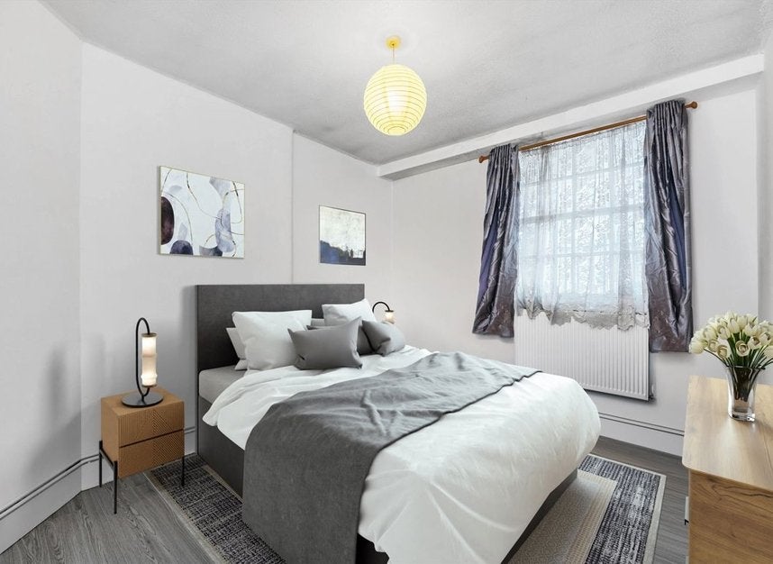 Flat Tavistock Place in Greater London