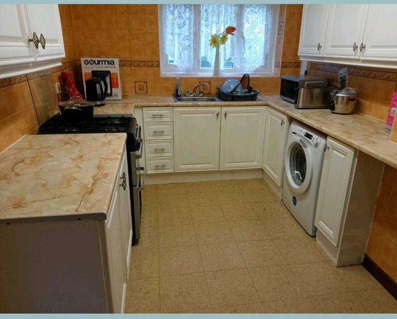 Room Platt Lane in Manchester