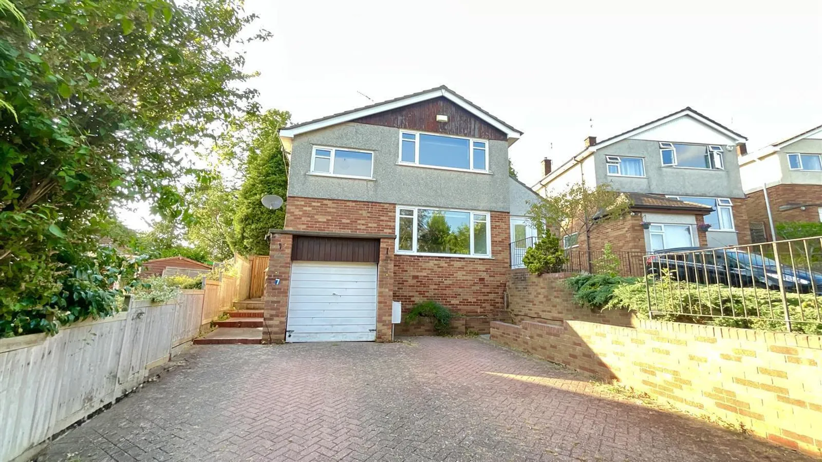 House Charnhill Ridge in Bristol
