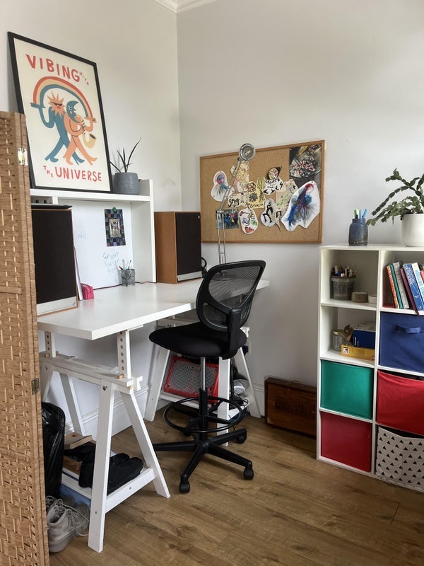 Room Palmerston Road in Greater London