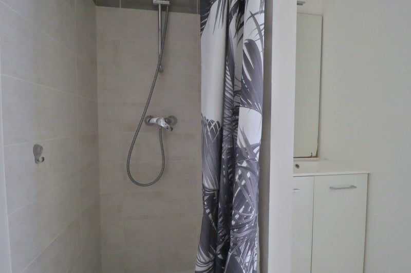 Room Rue Adolphe Thiers in Troyes