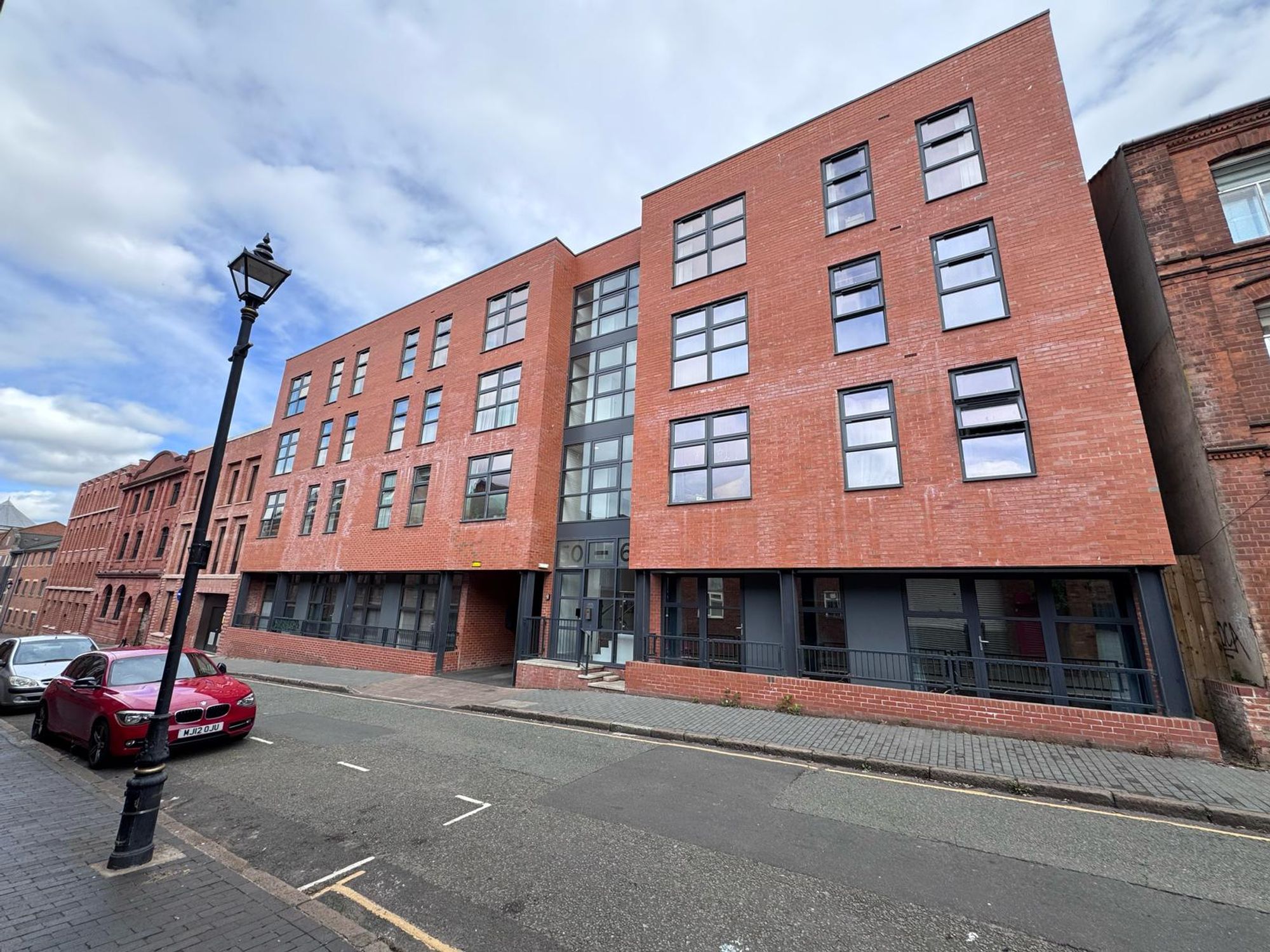 Flat Northwood Street in Birmingham