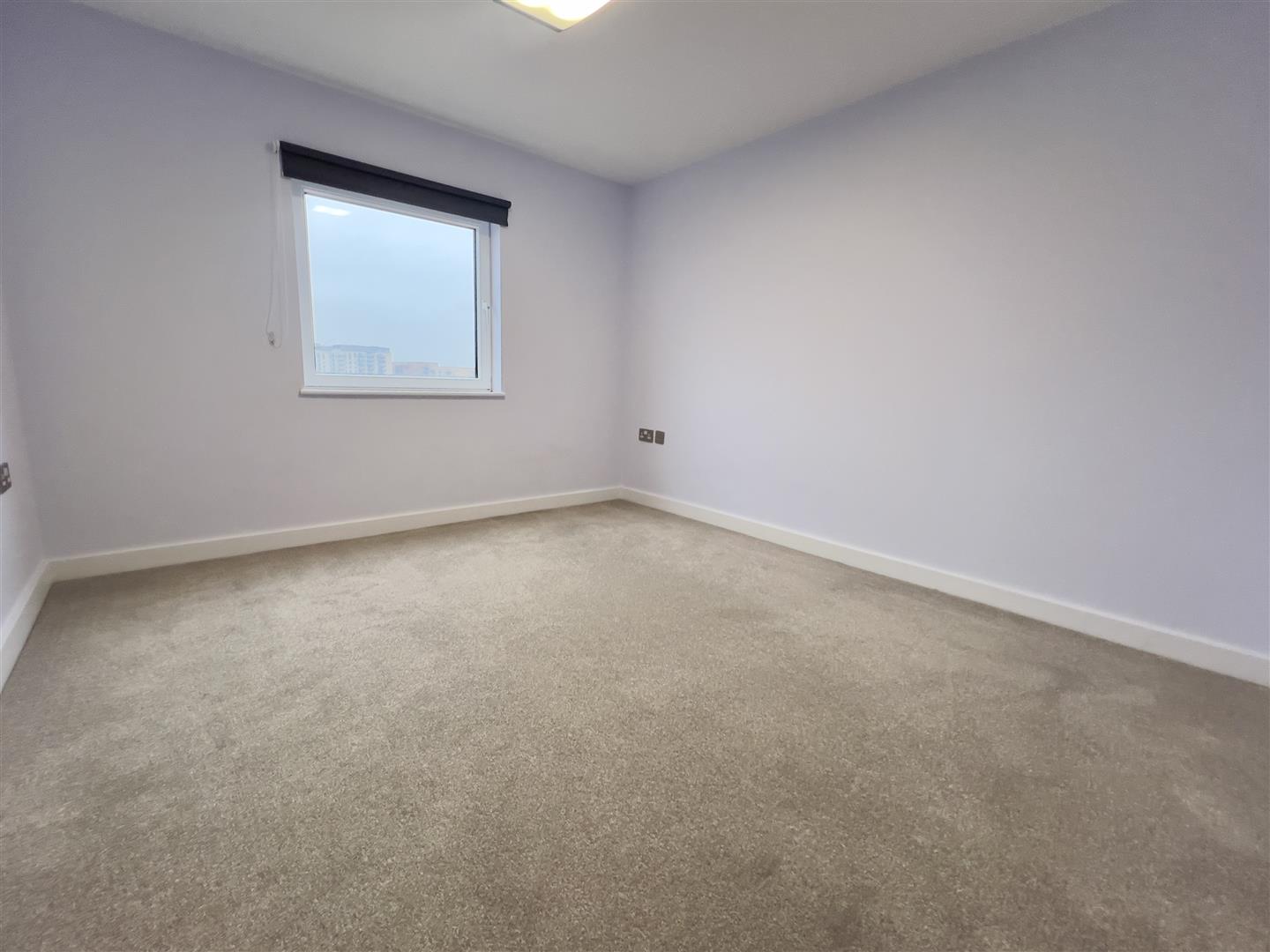 Flat The Green in Greater London
