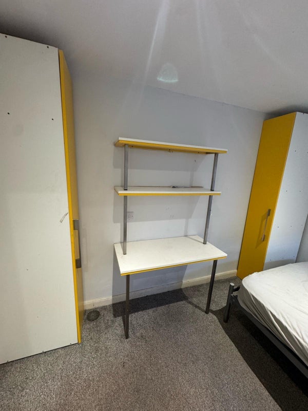 Room Falmouth Street in Middlesbrough