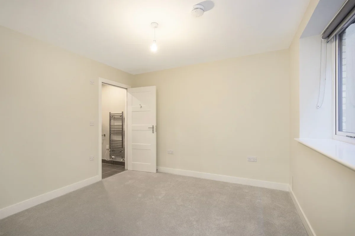 Flat Tenterden Grove in Greater London