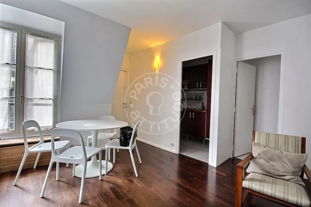 Appartement Rue Saint-Bon à Paris