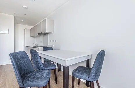 Flat Bond Way in Bracknell