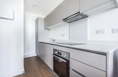 Flat Bond Way in Bracknell
