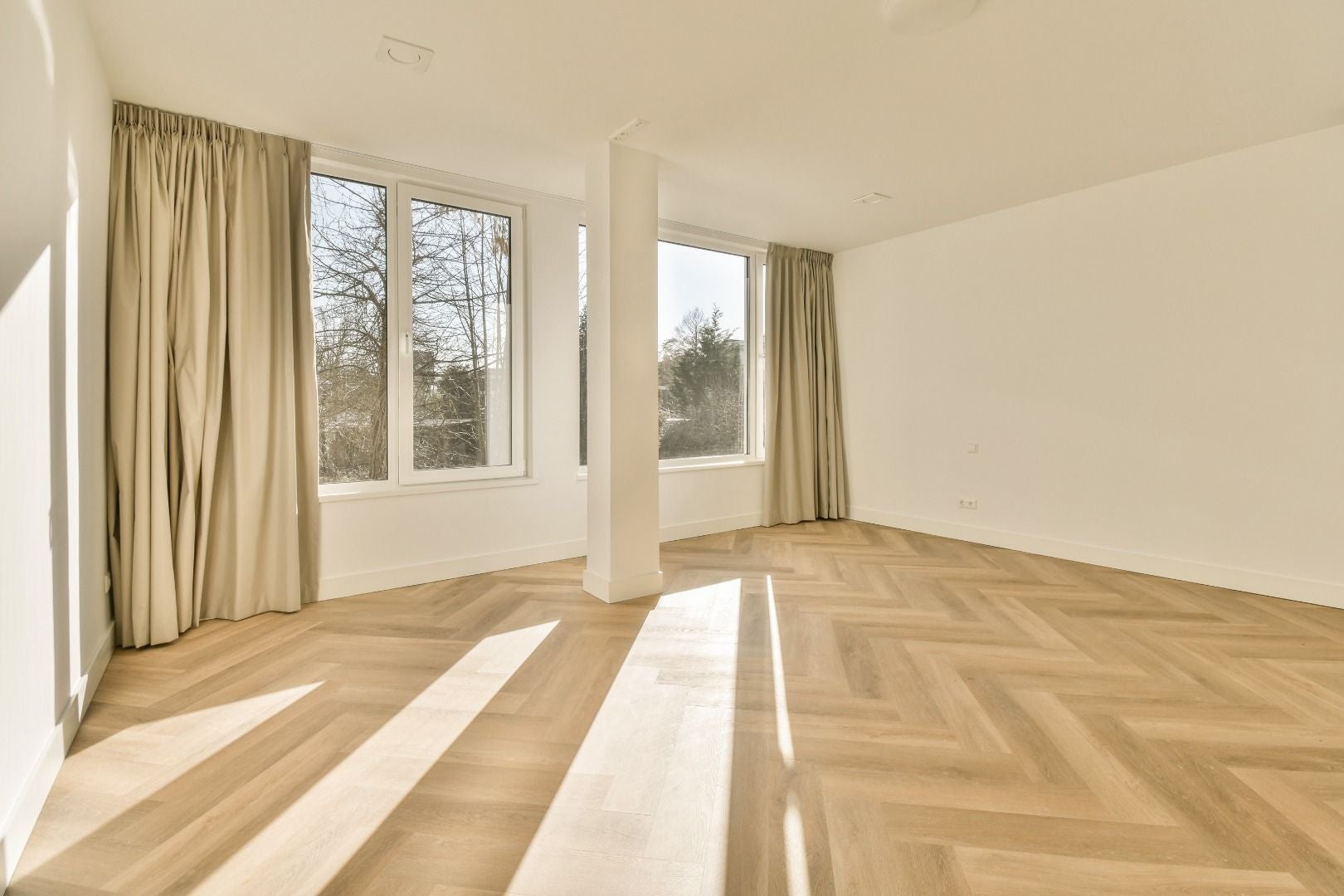Hoekwoning te huur: Van Boshuizenstraat 443, Amsterdam