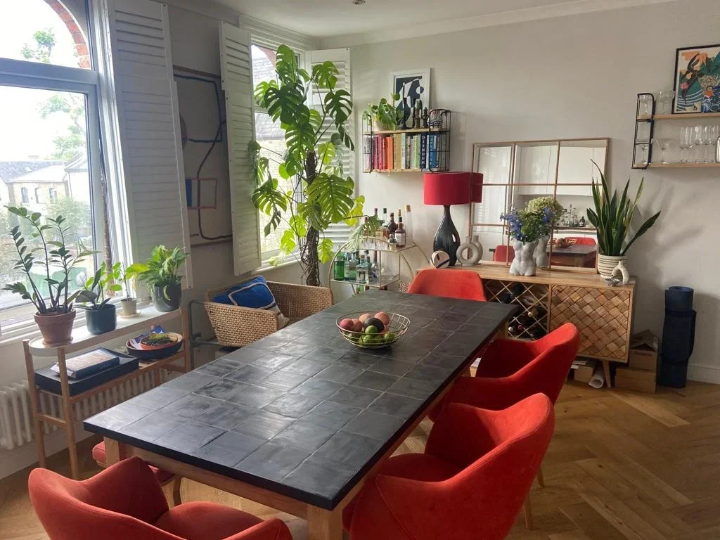 Flat Crofton Road in Greater London