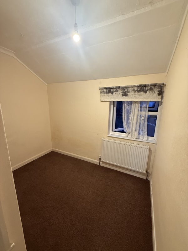 Room Fox Crescent in Chelmsford