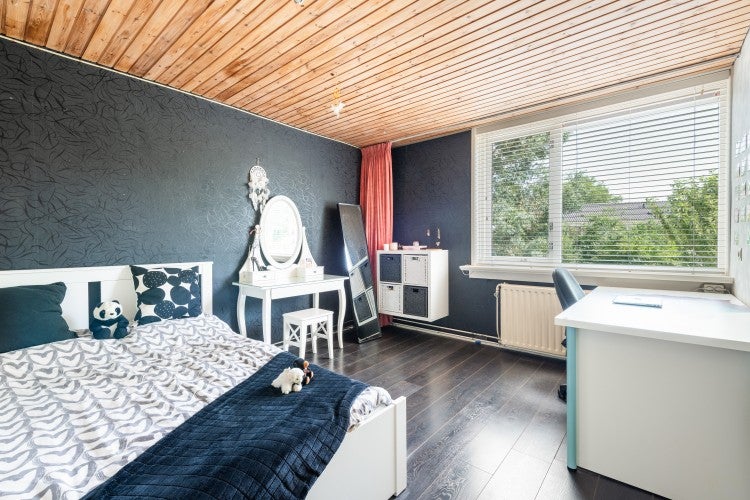Hoekwoning te koop: Hazelaarstraat 14, Vianen